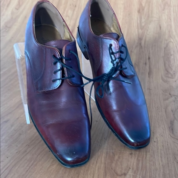 Florsheim Men's Classic Redish Brown Leather Captoe Dress Shoes size 9 - Picture 1 of 8